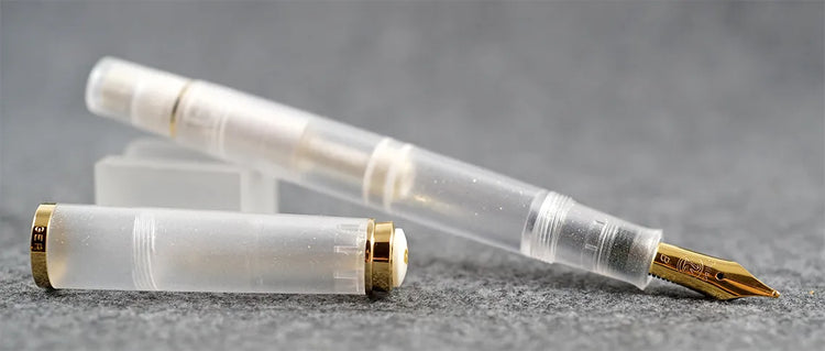Classic M200 Golden Beryl Pelikan