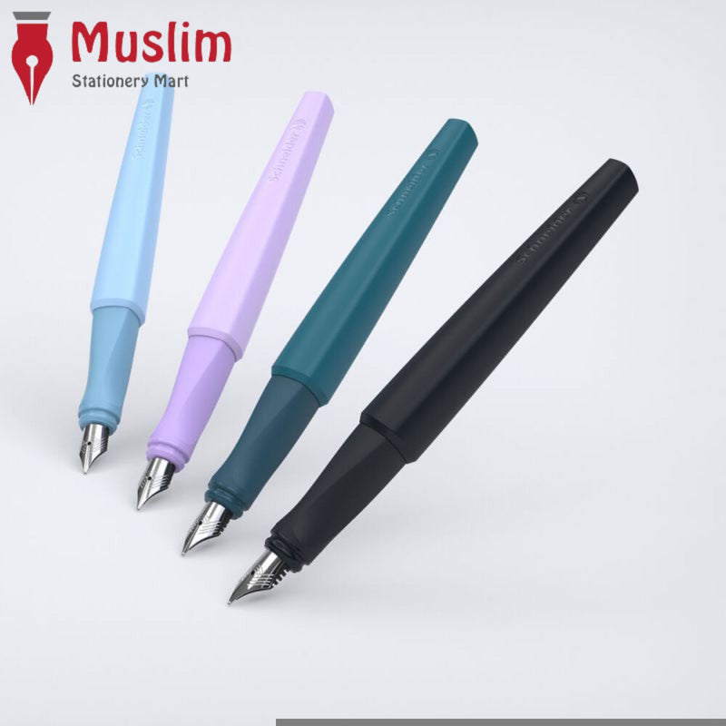 Tomo Schneider Black